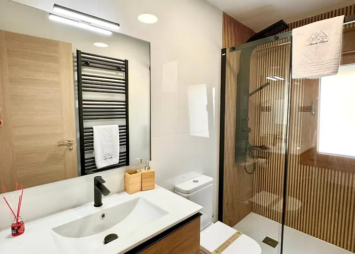 El Balcon De Gredos * Навалуэнга